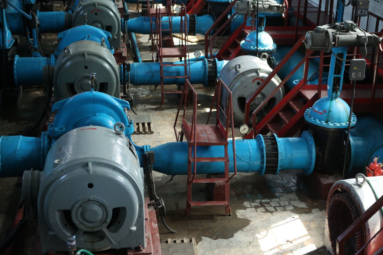 В Красноярске десятки домов остались без холодной воды из-за аварии на ...