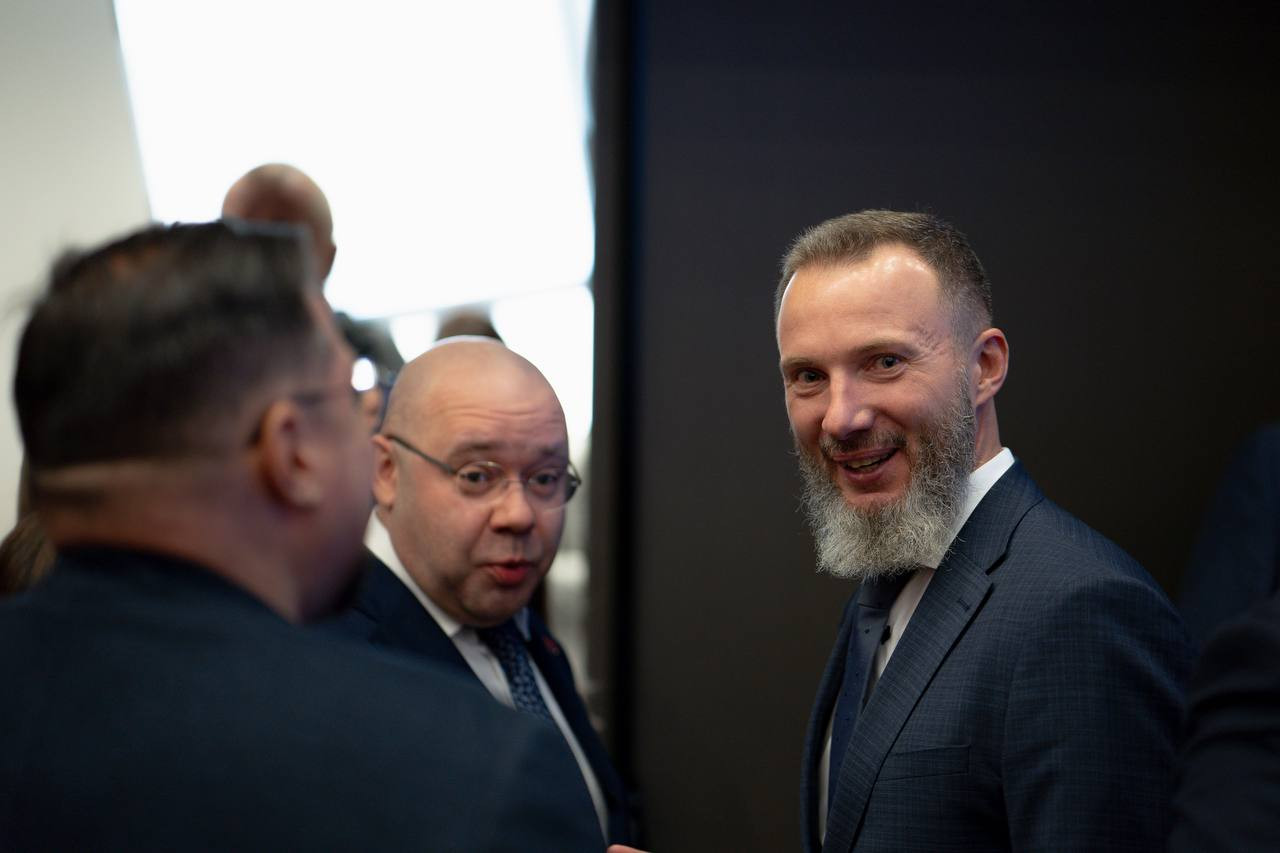 Свой пост Терехов сопроводил этой фотографией