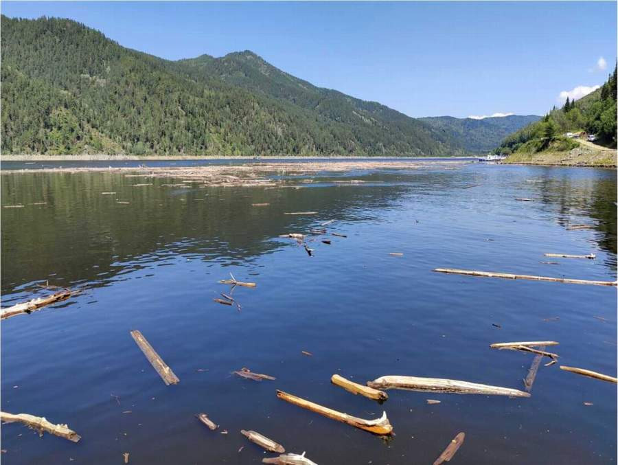 Красноярское водохранилище залив Жулгет