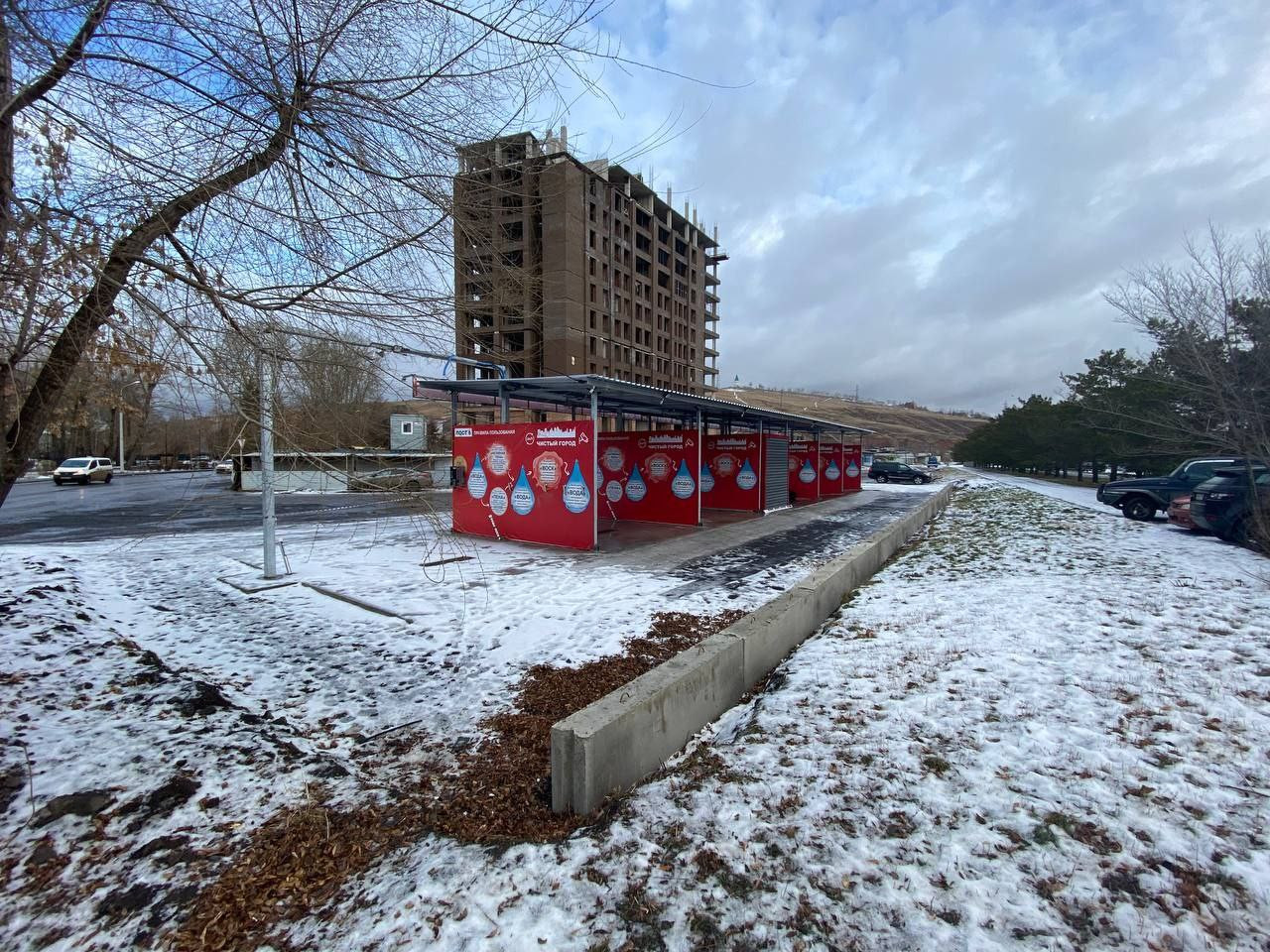 Начался демонтаж незаконной автомойки в центре Красноярска ...