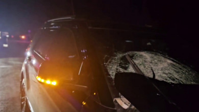 На дивногорском направлении автодороги Р-257 иномарка насмерть сбила женщину