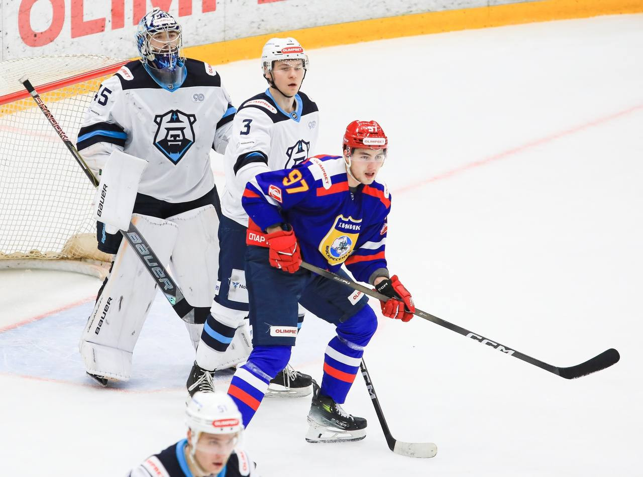 Хоккеисты «Норильска» одержали победу над одним из лидеров Всероссийской хоккейной лиги