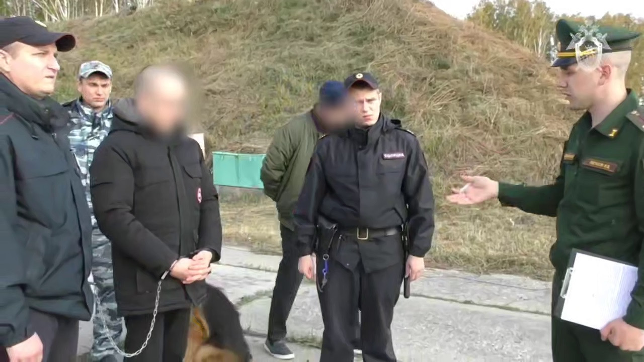 В Омске осудили подростков, которые сожгли вертолёт на военном аэродроме