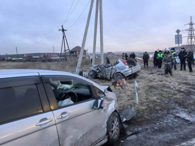 В городе Минусинске столкнулись две иномарки, водитель одной из них погиб