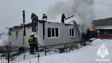 Большой пожар тушили в Новокузнецком округе Кемеровской области