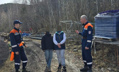 Две девушки заблудились на Красноярских Столбах и вызвали спасателей
