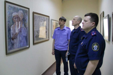 В Главном следственном управлении открылась выставка картин, посвящённая Великой Отечественной войне