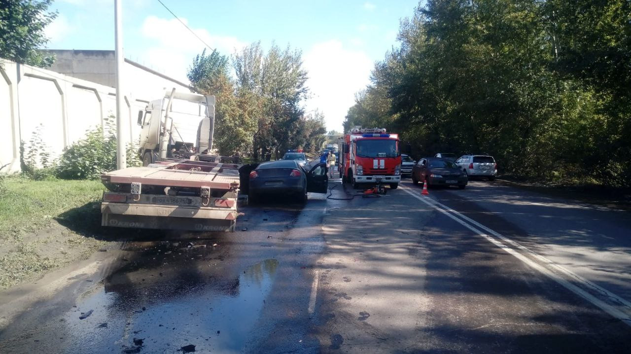 В Красноярске два человека погибли в ДТП с участием Volga Siber и МАЗ |  03.09.2022 | Красноярск - БезФормата